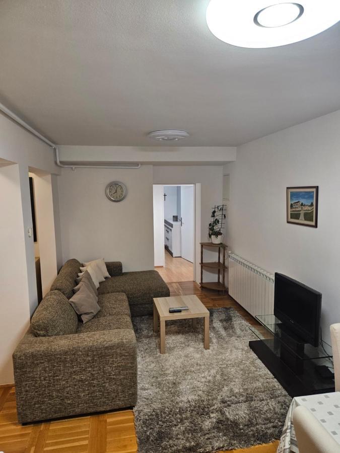 Apartman Cresnar Zagabria Esterno foto